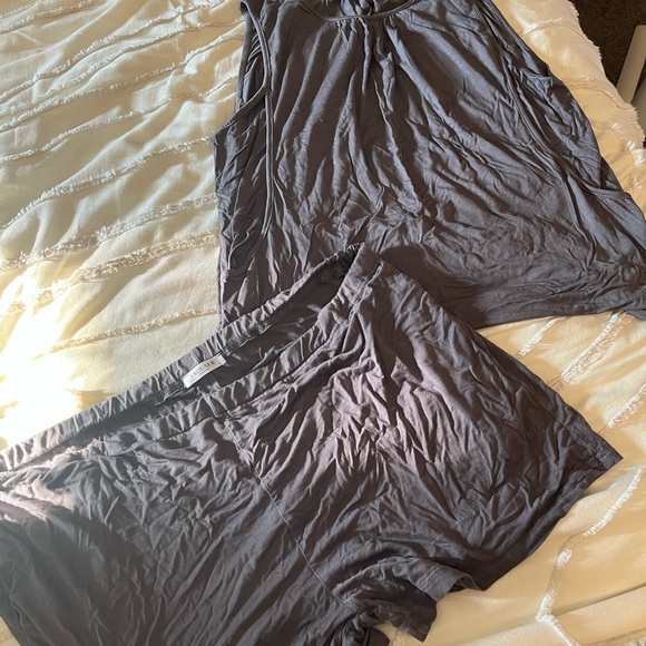 COPY - Maternity Nursing Pajamas/Robe- never worn! - Picture 5 of 7